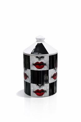 Çoklu Dudak Kapaklı Mum