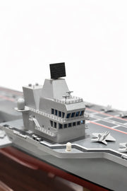 HMS QUEEN ELIZABETH AIRCRAFT CARRIER