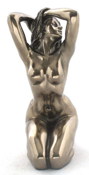 Bronz Kadın Figürü Heykel – Modern Sanat Objesi | 15 cm