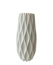 beyaz-petek-desenli-modern-vazo-37cm