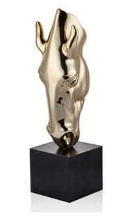 Gold At Heykeli Küçük