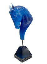 mavi-at-heykel-modern-pop-art-dekoratif-figür-royal-blue-luks-aksesuar