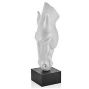 sahlanan-beyaz-at-heykeli-buyuk-boy-modern-minimalist-salon-dekoru